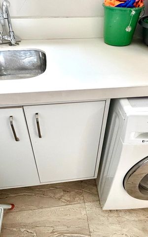 Apartamento para alugar com 180m², 3 quartos e 2 vagasÁrea de Serviço