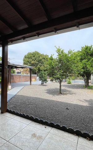 Casa para alugar com 110m², 2 quartos e 5 vagas