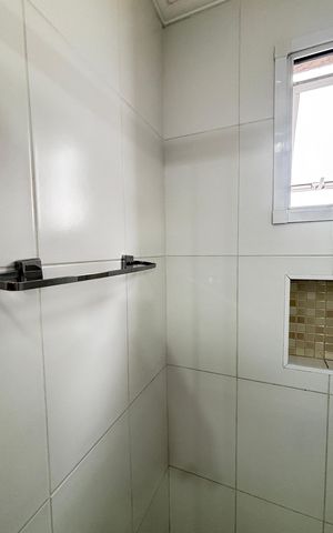 Apartamento para alugar com 50m², 2 quartos e 1 vaga Apartamento para alugar com 50m², 2 quartos e 1 vagaBanheiro da Suíte