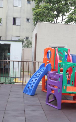 Apartamento à venda com 37m², 2 quartos e sem vagaÁrea comum - Playground