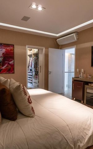 Casa de condomínio para alugar com 430m², 3 quartos e 4 vagasQuarto