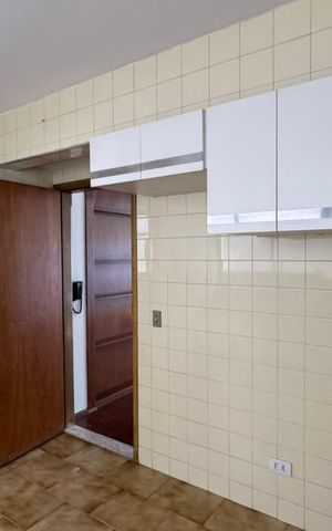 Apartamento para alugar com 227m², 4 quartos e 2 vagasCozinha