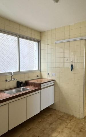 Apartamento para alugar com 227m², 4 quartos e 2 vagasCozinha