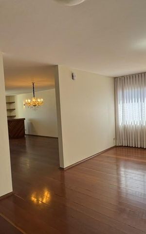 Apartamento para alugar com 227m², 4 quartos e 2 vagasSala 2