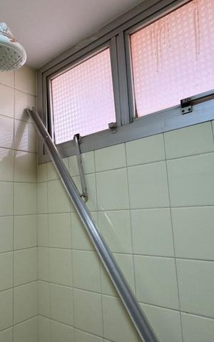 Apartamento para alugar com 227m², 4 quartos e 2 vagasBanheiro de serviço