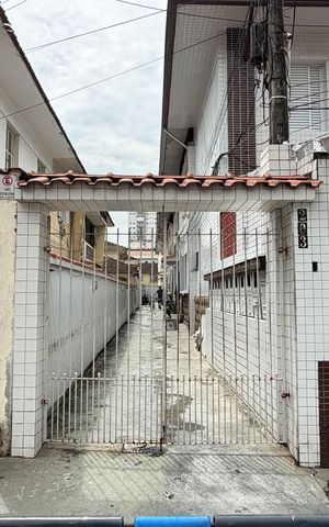 Casa de condomínio para alugar com 88m², 3 quartos e sem vaga Casa de condomínio para alugar com 88m², 3 quartos e sem vagaFachada