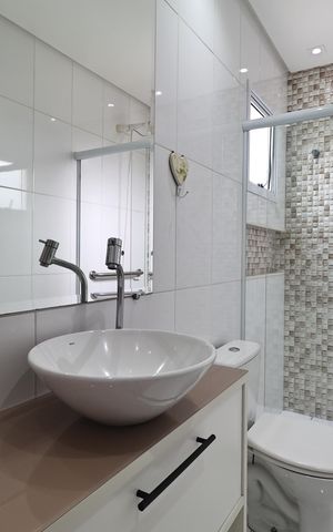 Apartamento para alugar com 58m², 1 quarto e 1 vaga Apartamento para alugar com 58m², 1 quarto e 1 vagaBanheiro da Suíte
