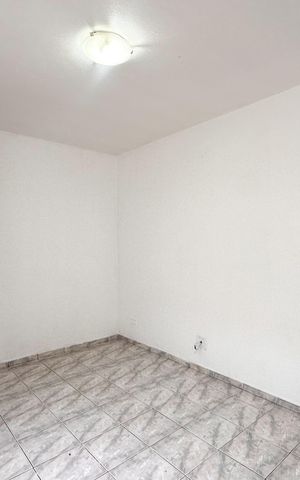 Apartamento para alugar com 55m², 2 quartos e 1 vaga Apartamento para alugar com 55m², 2 quartos e 1 vagaSala
