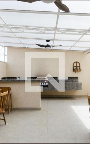 Apartamento para alugar com 55m², 2 quartos e 1 vaga Apartamento para alugar com 55m², 2 quartos e 1 vagaÁrea comum - Churrasqueira