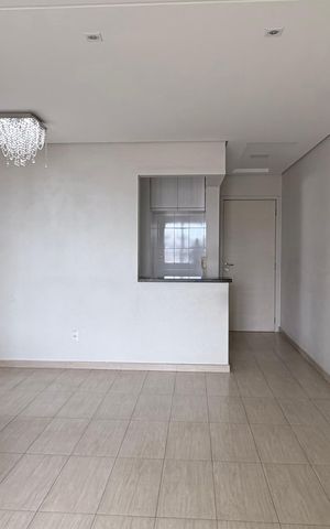 Apartamento à venda com 84m², 3 quartos e 2 vagas Apartamento à venda com 84m², 3 quartos e 2 vagasSala