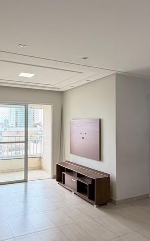 Apartamento à venda com 84m², 3 quartos e 2 vagas Apartamento à venda com 84m², 3 quartos e 2 vagasSala