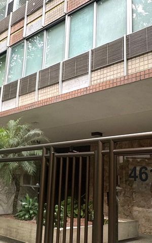 Apartamento para alugar com 200m², 4 quartos e 1 vaga