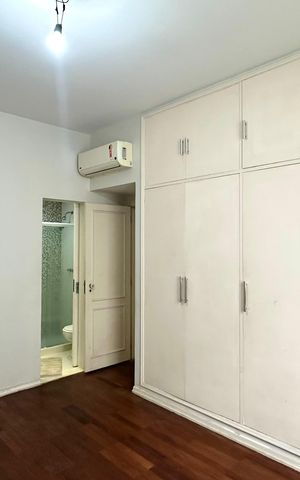 Apartamento para alugar com 200m², 4 quartos e 1 vaga
