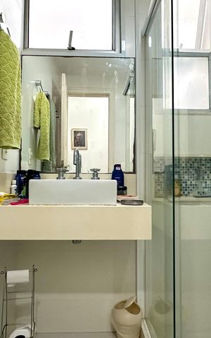 Apartamento para alugar com 200m², 4 quartos e 1 vaga