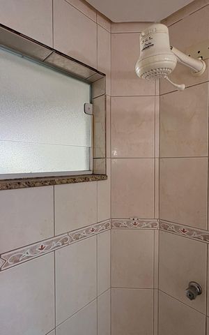 Casa para alugar com 40m², 1 quarto e sem vaga Casa para alugar com 40m², 1 quarto e sem vagaBanheiro