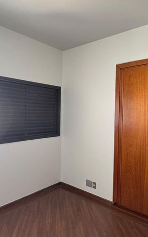 Apartamento para alugar com 280m², 4 quartos e 2 vagas Apartamento para alugar com 280m², 4 quartos e 2 vagasBanheiro da Suíte 3