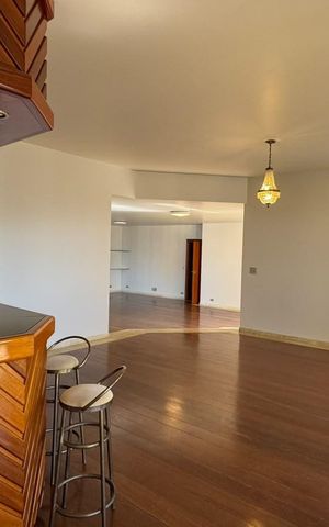 Apartamento para alugar com 280m², 4 quartos e 2 vagas Apartamento para alugar com 280m², 4 quartos e 2 vagasSala 2