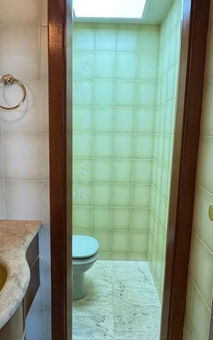 Apartamento para alugar com 280m², 4 quartos e 2 vagas Apartamento para alugar com 280m², 4 quartos e 2 vagasBanheiro da Suíte 3