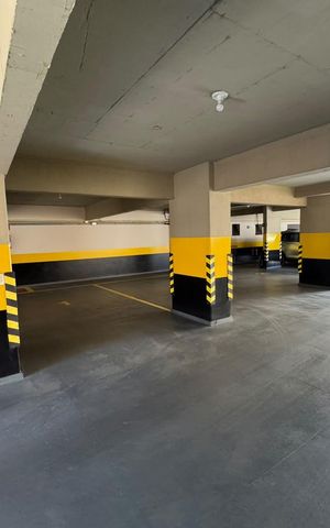 Apartamento para alugar com 280m², 4 quartos e 2 vagas Apartamento para alugar com 280m², 4 quartos e 2 vagasGaragem