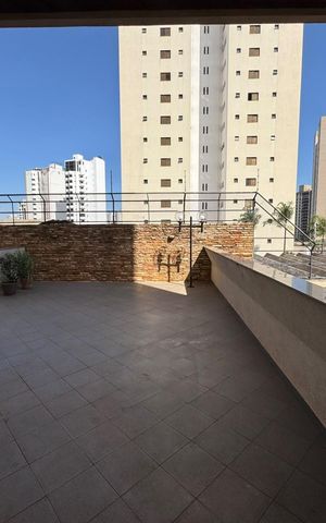 Apartamento para alugar com 280m², 4 quartos e 2 vagas Apartamento para alugar com 280m², 4 quartos e 2 vagasÁrea comum - Salão de festas