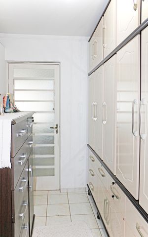 Casa para alugar com 188m², 3 quartos e 4 vagasSuíte 2 Closet