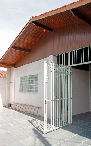 Casa para alugar com 188m², 3 quartos e 4 vagasGaragem