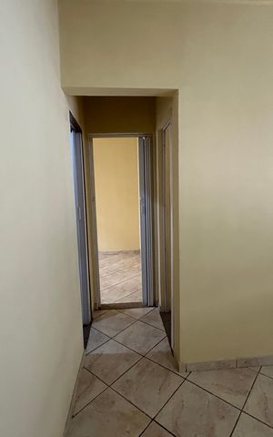 Apartamento para alugar com 55m², 2 quartos e 1 vagaCorredor