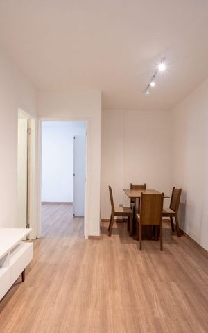 Apartamento à venda com 50m², 2 quartos e 1 vaga Apartamento à venda com 50m², 2 quartos e 1 vagaSala