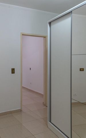 Casa para alugar com 49m², 1 quarto e 1 vagaQuarto