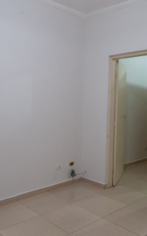Casa para alugar com 49m², 1 quarto e 1 vagaSala