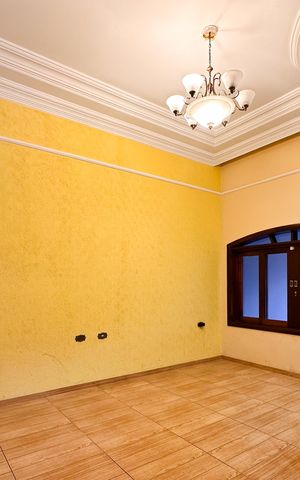 Casa para alugar com 300m², 4 quartos e 2 vagas Casa para alugar com 300m², 4 quartos e 2 vagasSala