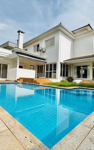 Casa de condomínio para alugar com 400m², 5 quartos e 5 vagasPiscina 
