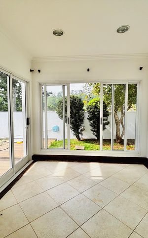 Casa de condomínio para alugar com 400m², 5 quartos e 5 vagasSala de jogos 