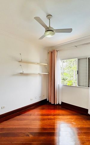 Casa de condomínio para alugar com 400m², 5 quartos e 5 vagasSuíte 1