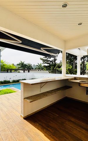 Casa de condomínio para alugar com 400m², 5 quartos e 5 vagasÁrea gourmet