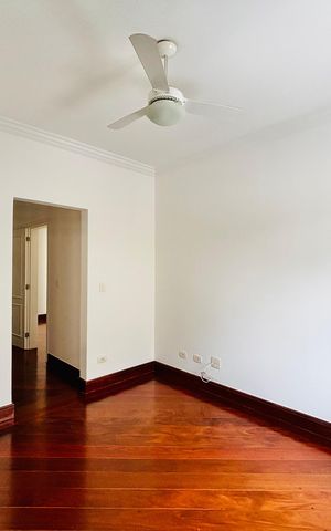 Casa de condomínio para alugar com 400m², 5 quartos e 5 vagasSuíte 3