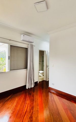 Casa de condomínio para alugar com 400m², 5 quartos e 5 vagasSuíte 2