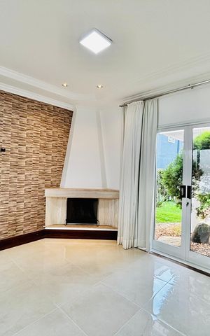 Casa de condomínio para alugar com 400m², 5 quartos e 5 vagasSala 2