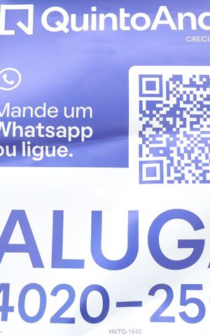 Casa para alugar com 40m², 1 quarto e sem vagaPlaca GRANDE instalada no portão do imóvel, dia 21.10.2026 - Códiggo da placa: HVTG-1640