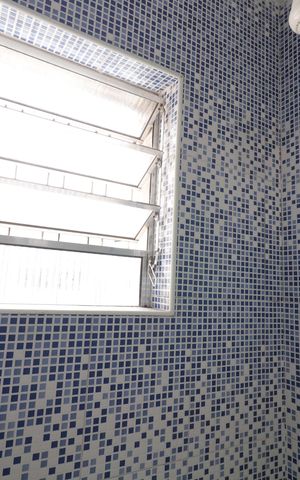Casa para alugar com 94m², 2 quartos e 2 vagasBanheiro