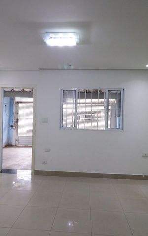Casa para alugar com 94m², 2 quartos e 2 vagasSala