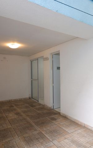 Casa para alugar com 94m², 2 quartos e 2 vagasQuintal