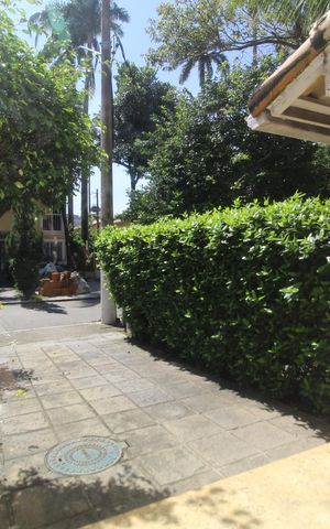 Casa de condomínio à venda com 120m², 3 quartos e 1 vagaSala - Vista