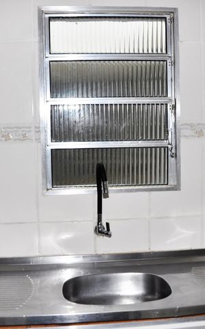 Casa para alugar com 100m², 2 quartos e sem vaga Casa para alugar com 100m², 2 quartos e sem vagaDetalhe - Cozinha