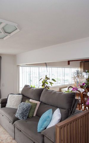 Apartamento à venda com 134m², 4 quartos e 2 vagasSala 2
