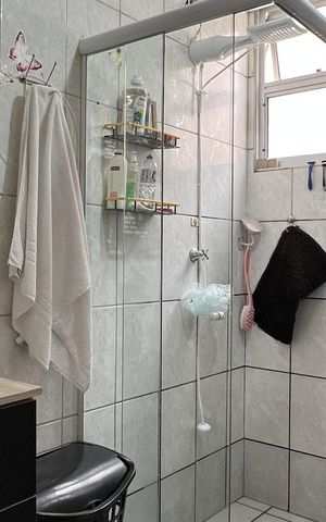 Apartamento para alugar com 47m², 2 quartos e 1 vaga Apartamento para alugar com 47m², 2 quartos e 1 vagaBanheiro
