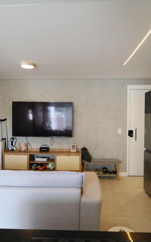 Apartamento à venda com 55m², 2 quartos e 1 vagaSala/Cozinha