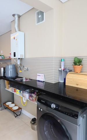 Apartamento à venda com 55m², 2 quartos e 1 vagaSala/Cozinha