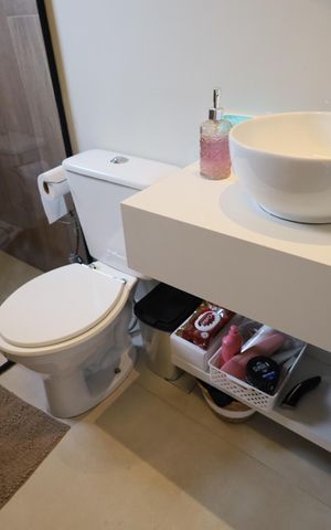 Apartamento à venda com 55m², 2 quartos e 1 vagaBanheiro da Suíte 1