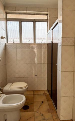 Casa para alugar com 300m², 3 quartos e 4 vagas